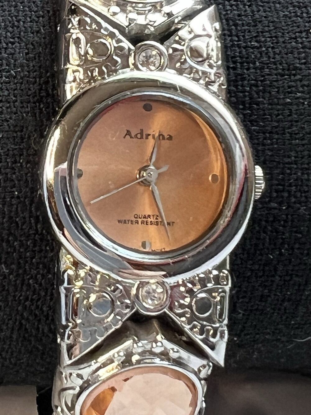 Adrina Woman’s Bracelet Watch Quartz Movement Water Resistant new battery